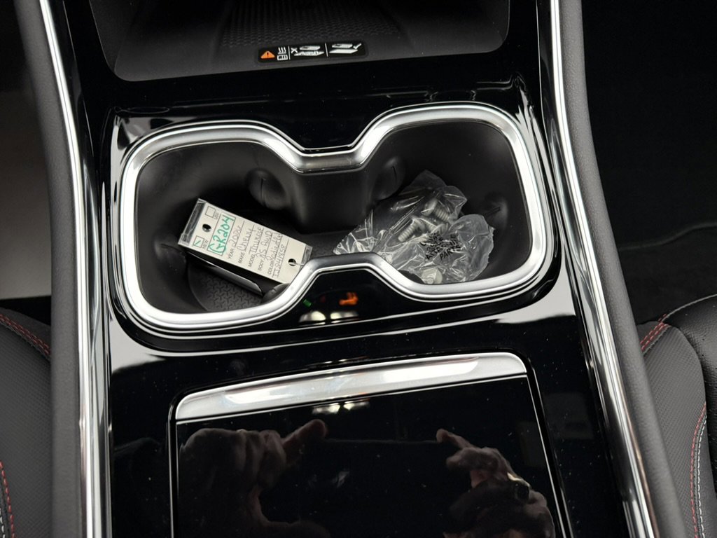 New 2026 Chevrolet Traverse RS image 16