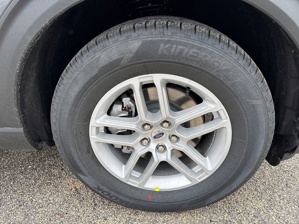 New 2026 Ford Explorer Active image 11