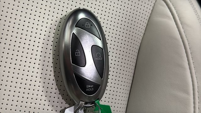 Used 2024 Hyundai Santa Fe Calligraphy AWD/4WD image 21