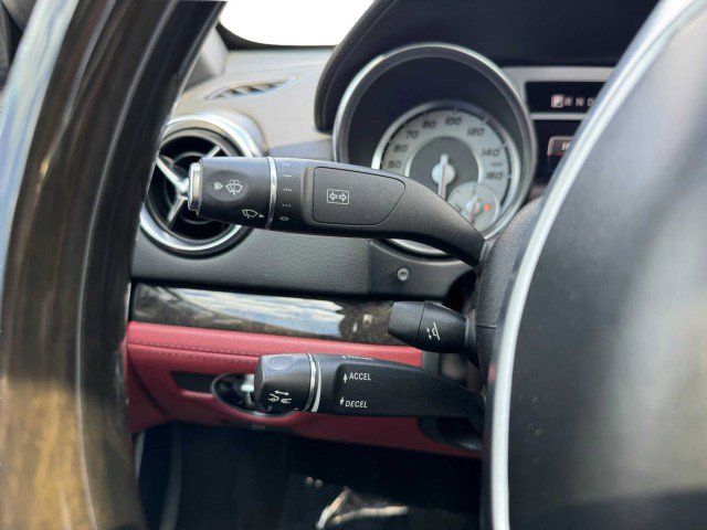 Used 2016 Mercedes-Benz SL 400 image 29