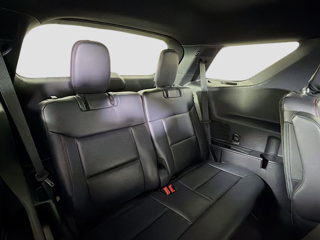 Used 2025 Ford Explorer ST-Line image 30