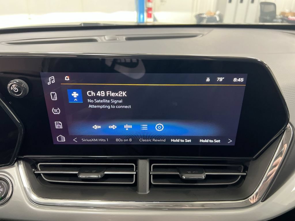 New 2026 Chevrolet Trax LT w/ LT Convenience Package FWD image 14