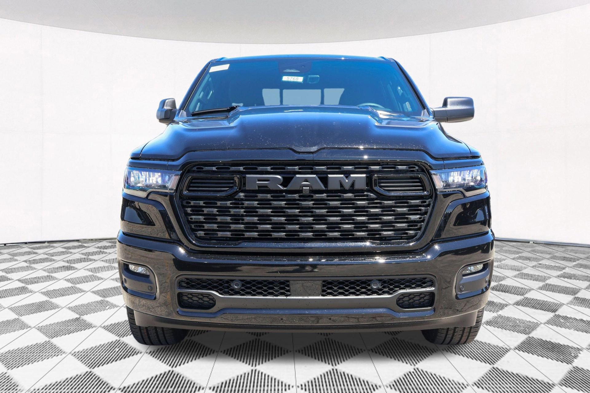New 2026 RAM 1500 Express AWD/4WD image 8