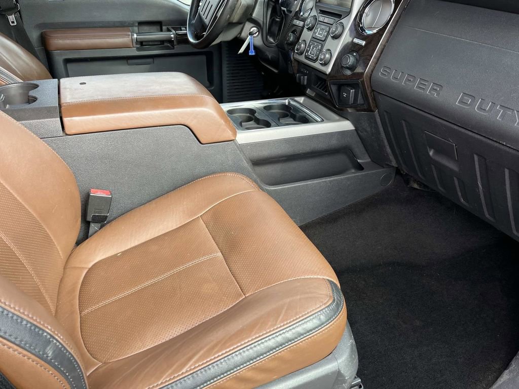 Used 2015 Ford F350 Platinum image 21