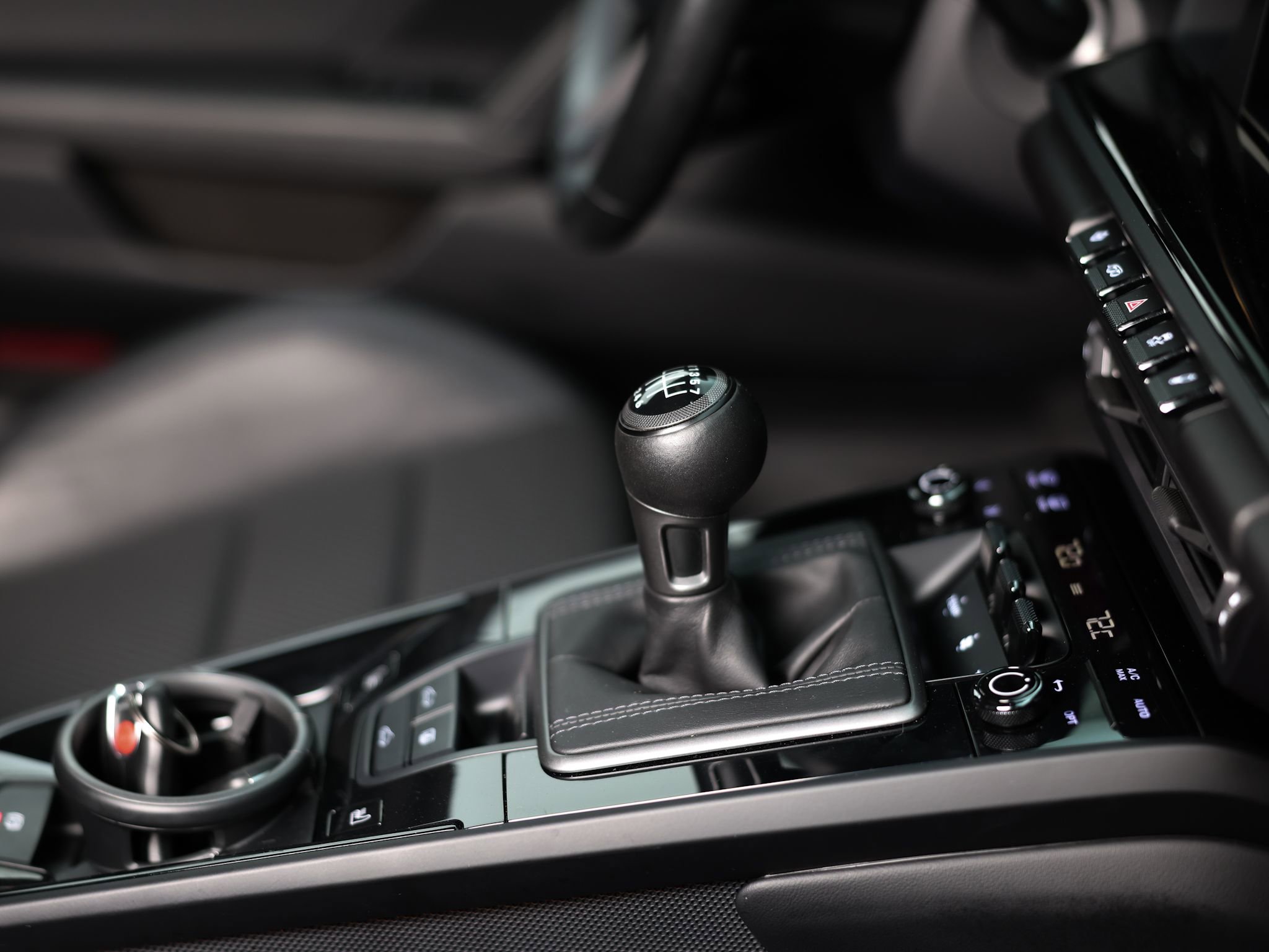 Used 2023 Porsche 911 Carrera T image 20