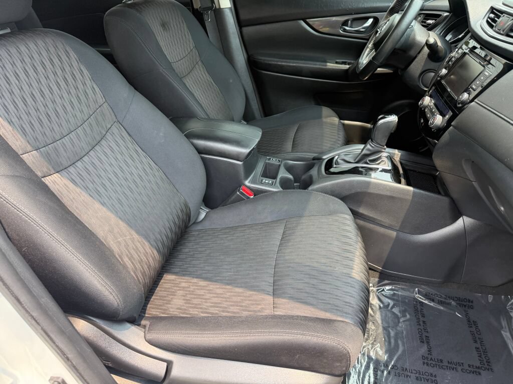 Used 2018 Nissan Rogue SV w/ Premium Package AWD/4WD image 29