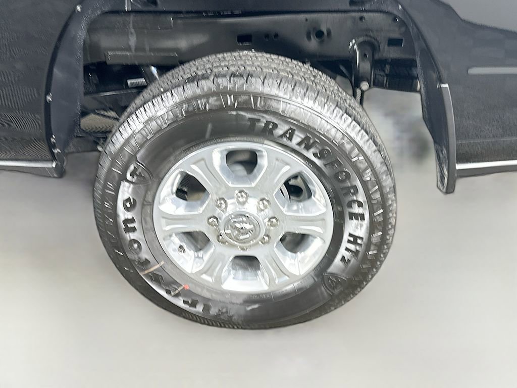 New 2025 RAM 2500 Big Horn AWD/4WD image 17