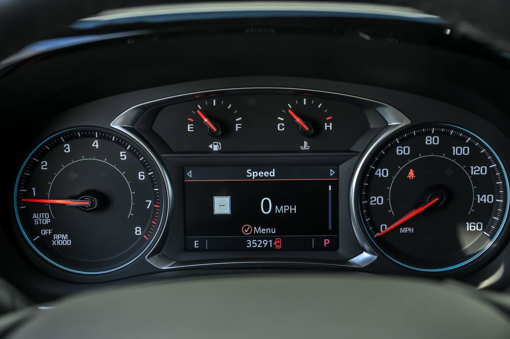 Used 2023 Chevrolet Traverse LT w/ LT Premium Package AWD/4WD image 22