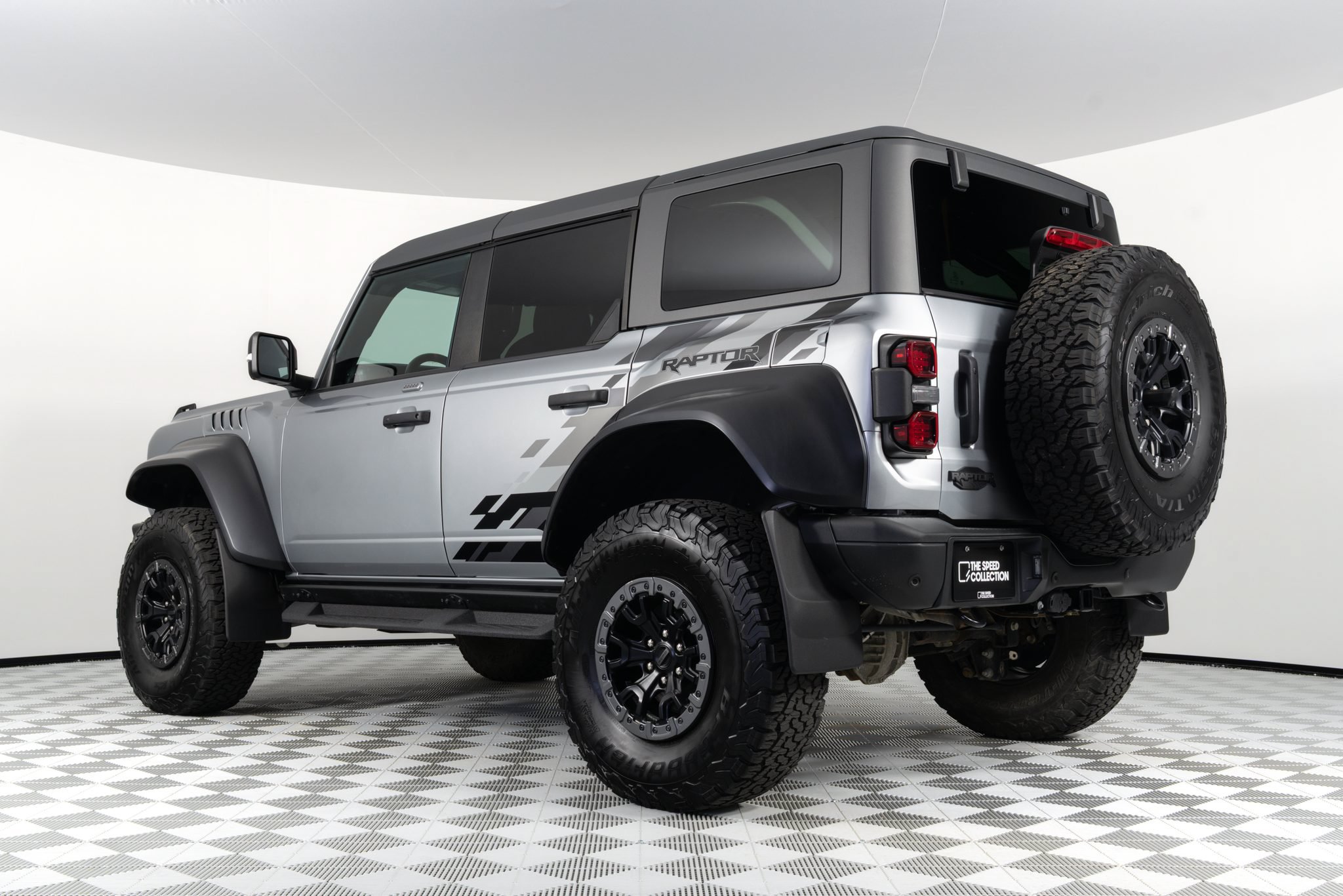 Used 2023 Ford Bronco Raptor AWD/4WD image 2