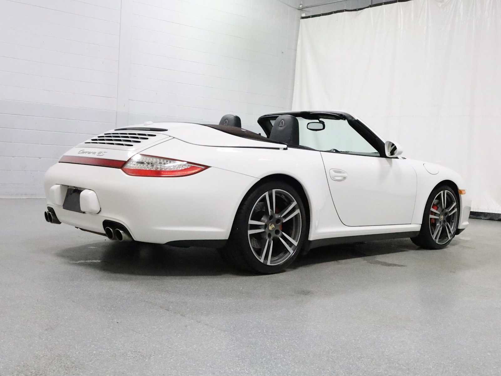 Used 2012 Porsche 911 Carrera 4S AWD/4WD image 9