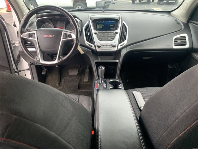 Used 2017 GMC Terrain SLE w/ Convenience Package image 18