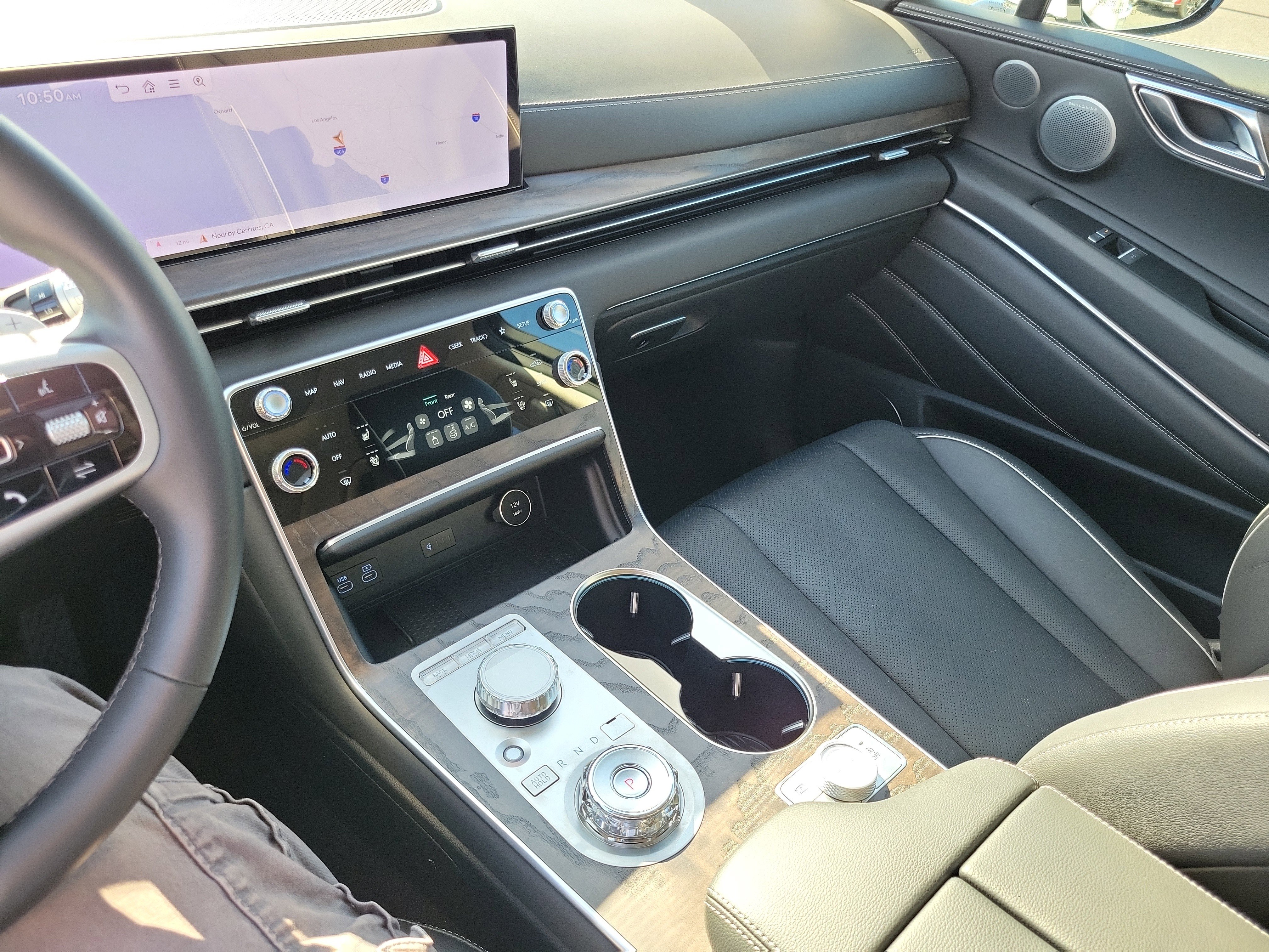 Certified 2026 Genesis GV80 2.5T Advanced image 15