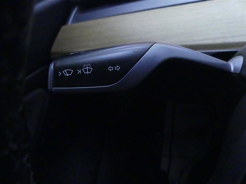 Used 2019 Tesla Model 3 Standard Range Plus RWD image 17