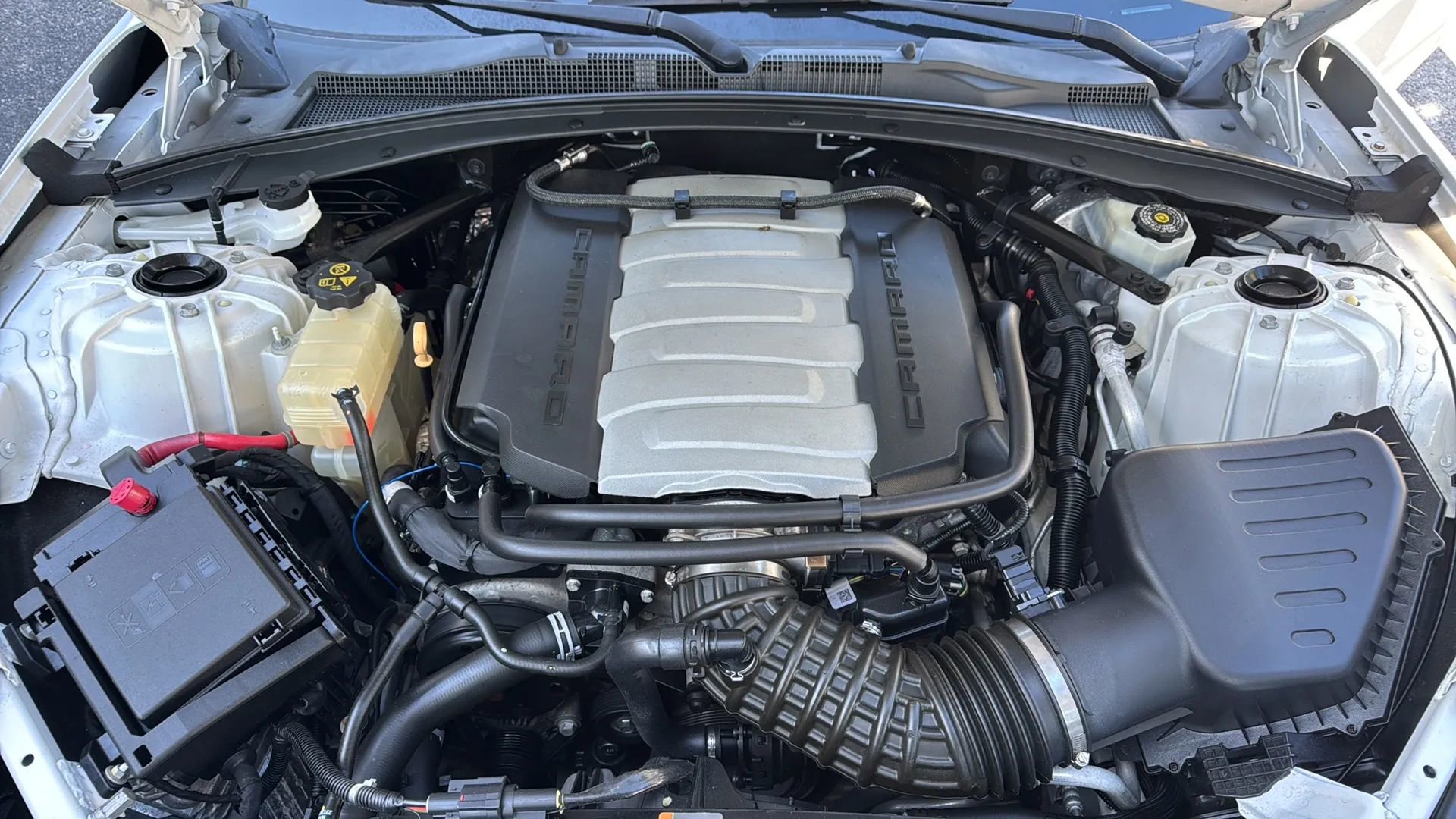 Used 2016 Chevrolet Camaro SS image 38