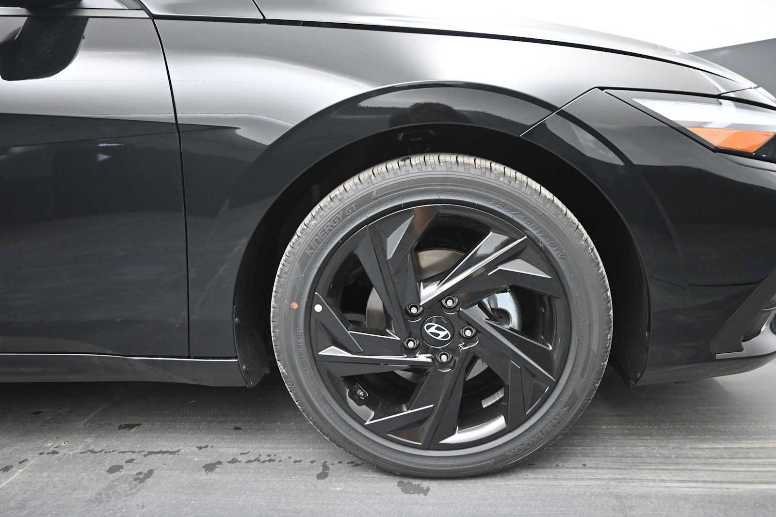 New 2026 Hyundai Elantra Sport FWD image 10
