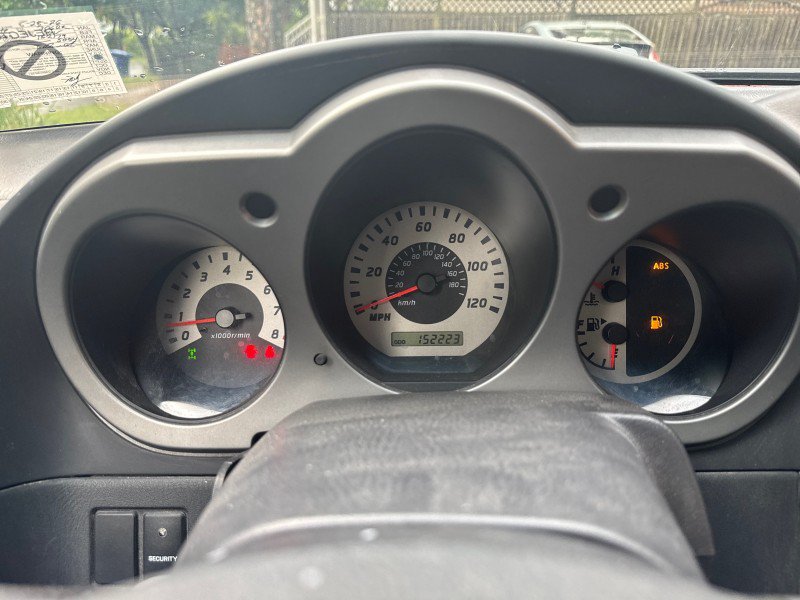 Used 2004 Nissan Xterra SE w/ (LTH) Rugged Leather Pkg AWD/4WD image 26
