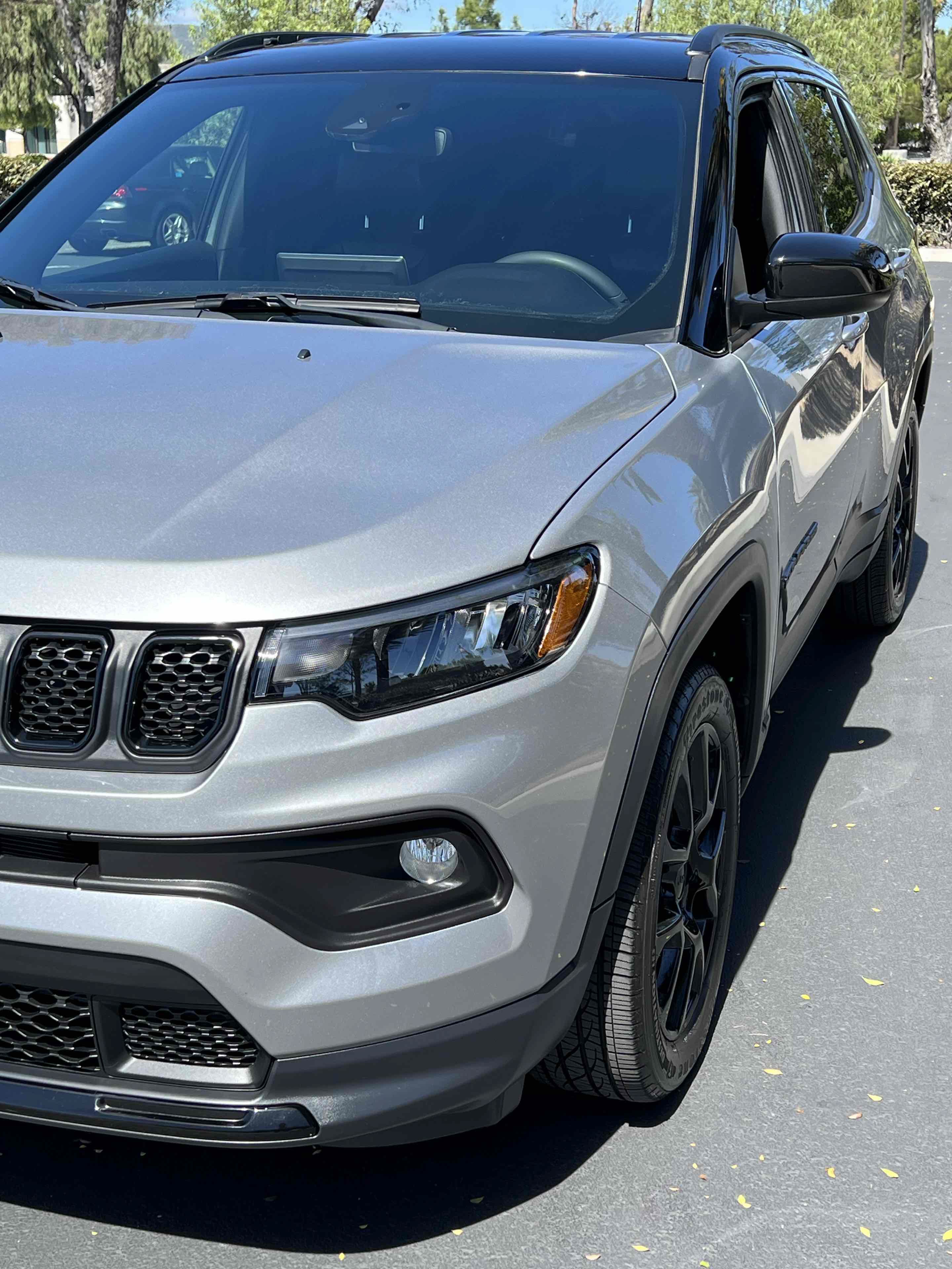 Used 2023 Jeep Compass Latitude AWD/4WD image 60