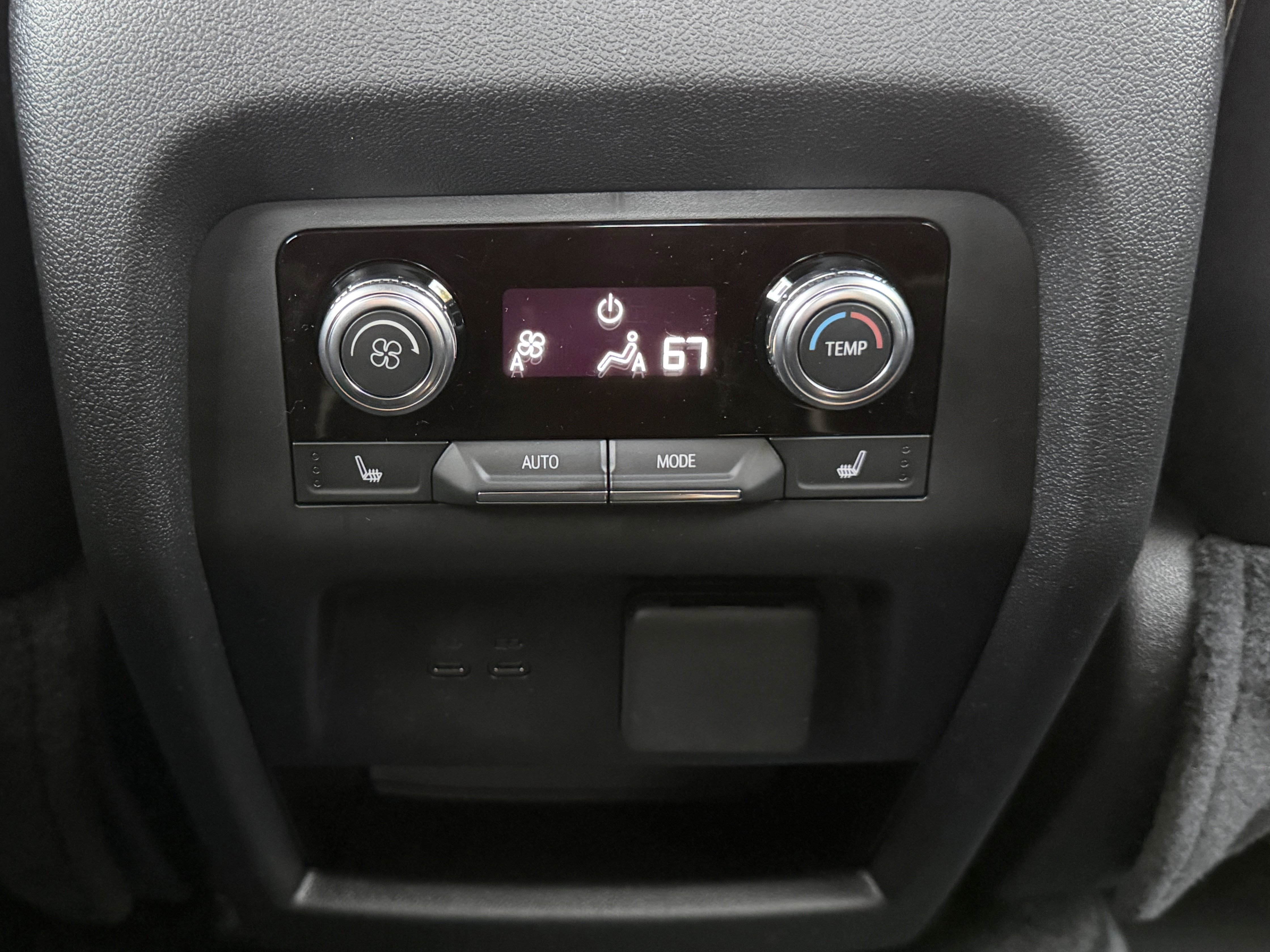 New 2026 GMC Acadia AT4 w/ Luxury Package image 25