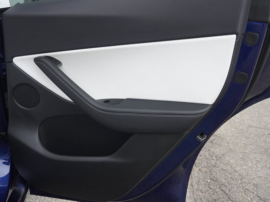 Used 2020 Tesla Model Y Performance image 25