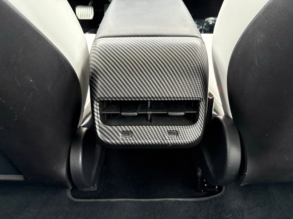 Used 2018 Tesla Model 3 Long Range image 15