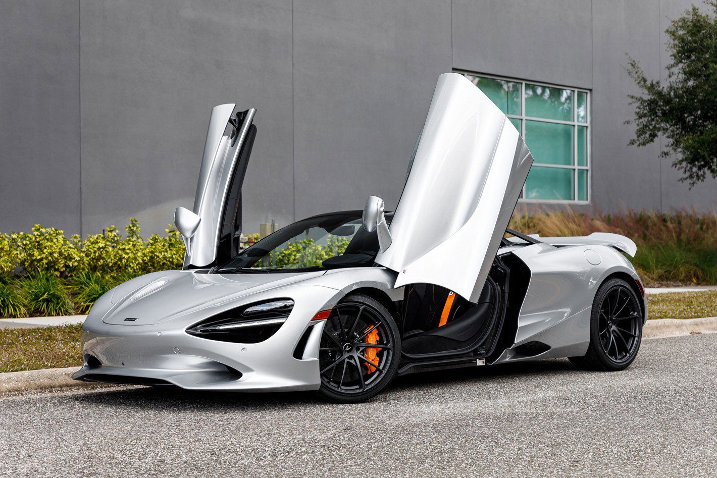 New 2026 McLaren 750S TechLux image 23