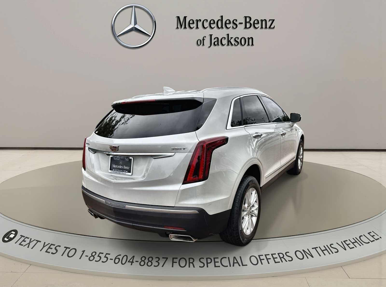 Used 2023 Cadillac XT5 Luxury FWD image 6