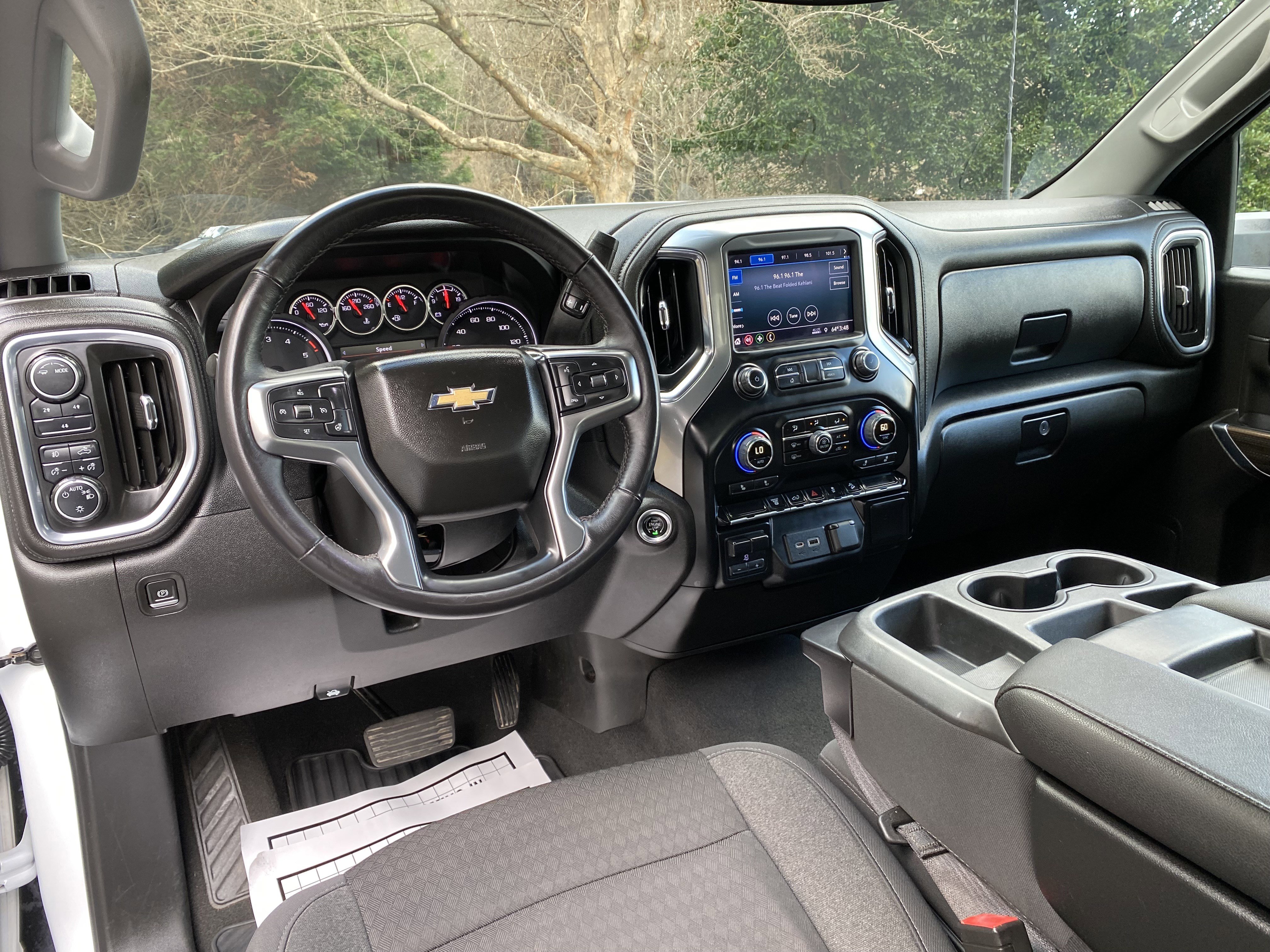 Used 2022 Chevrolet Silverado 2500 LT w/ Convenience Package image 32