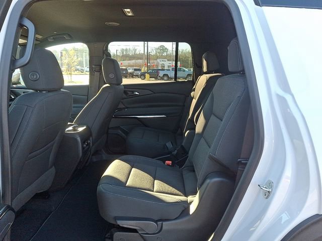 New 2026 Chevrolet Traverse LT w/ Driver Confidence Package image 7