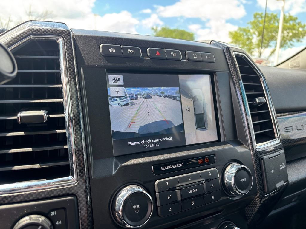 Used 2018 Ford F250 Lariat w/ Lariat Ultimate Package image 18