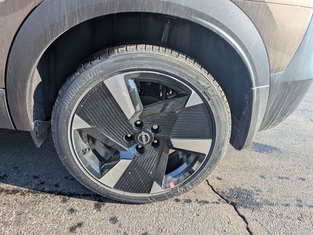 New 2026 Nissan Kicks SR w/ Cold Weather Package image 25