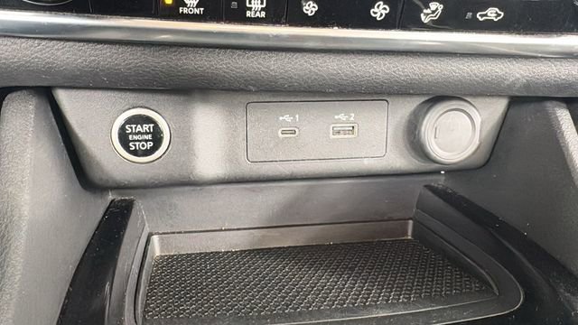 Certified 2023 Nissan Rogue SV image 27