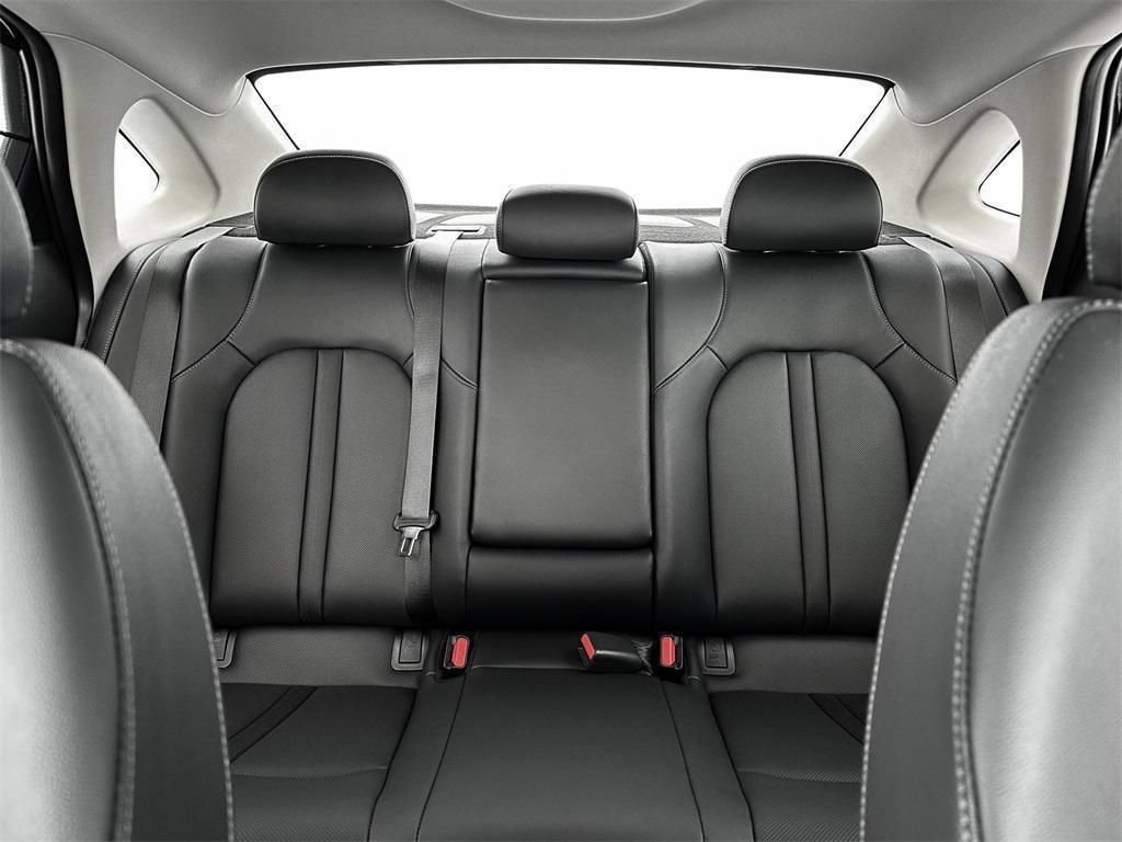 New 2025 Hyundai Sonata Limited FWD image 16