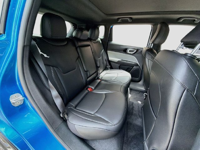 New 2026 Jeep Compass Limited w/ Sun, Sound & Navigation Group AWD/4WD image 26