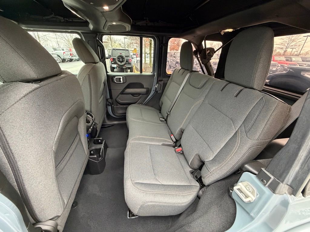 Certified 2024 Jeep Wrangler Sahara image 18