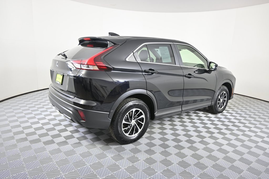 Used 2022 Mitsubishi Eclipse Cross ES image 6