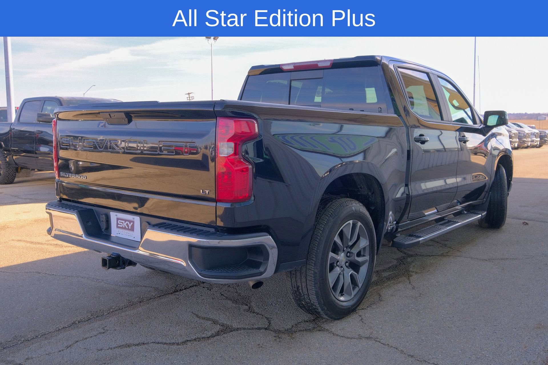 Used 2021 Chevrolet Silverado 1500 LT w/ All Star Edition Plus image 8
