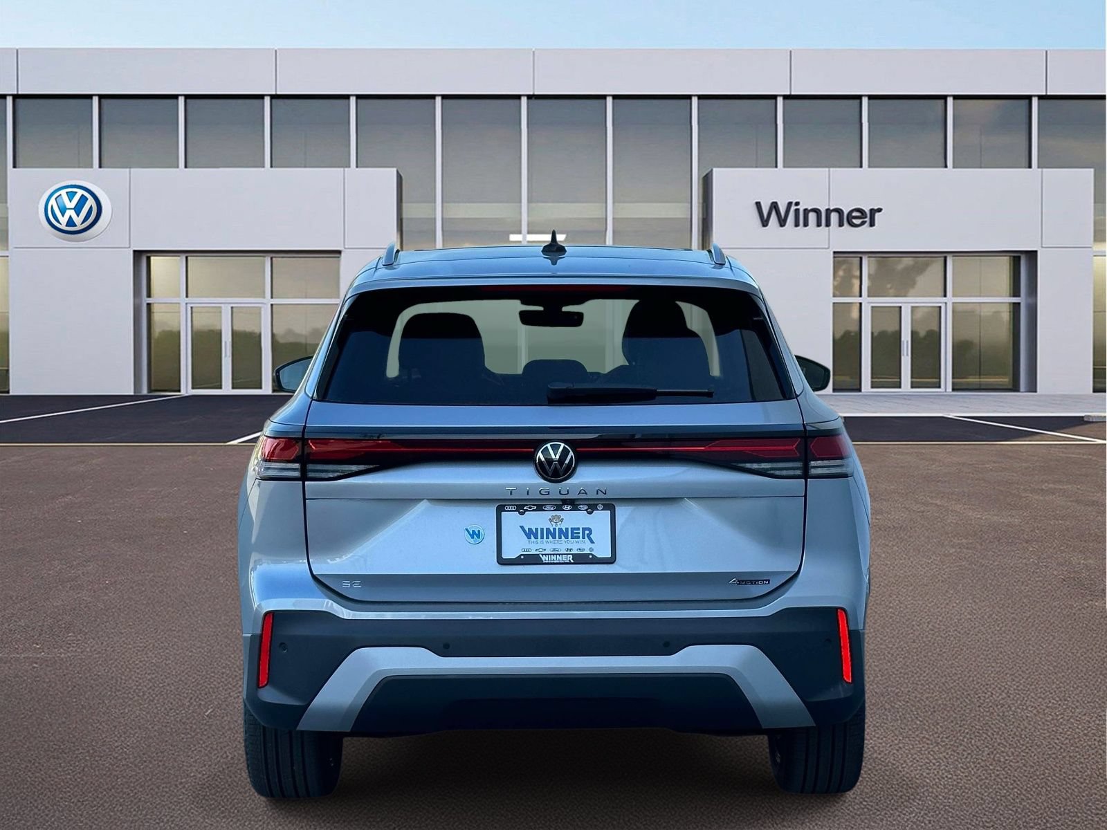 New 2026 Volkswagen Tiguan SE AWD/4WD image 4