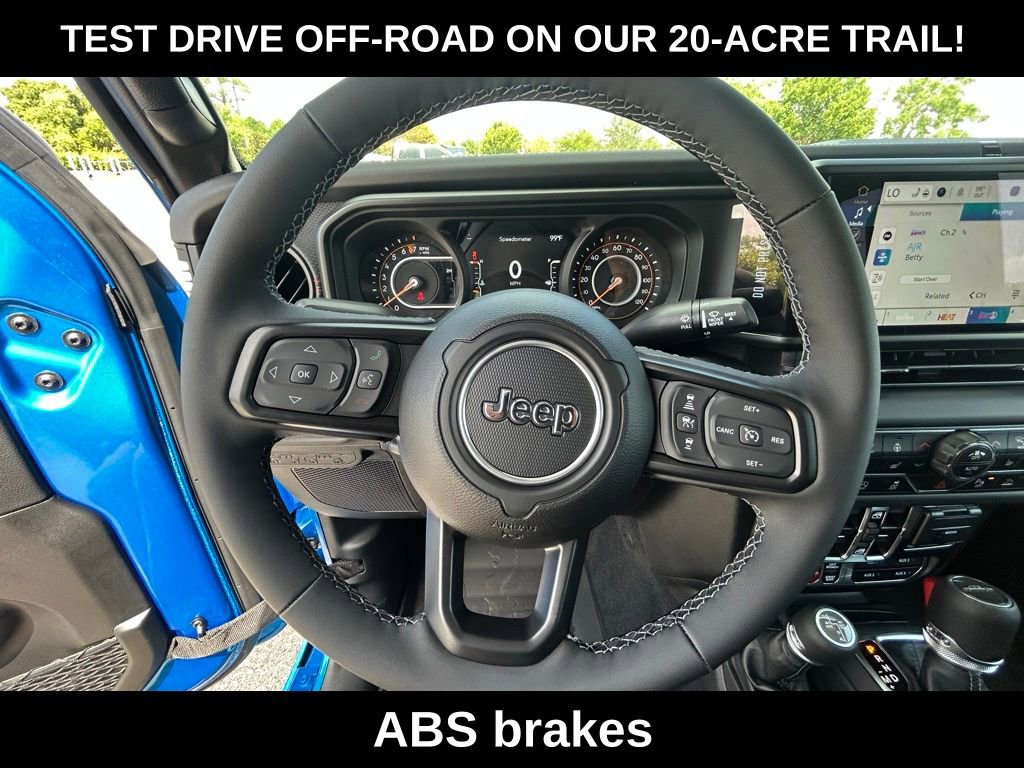 New 2025 Jeep Gladiator Rubicon image 28