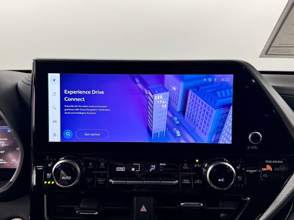 Used 2026 Toyota Highlander Platinum image 30