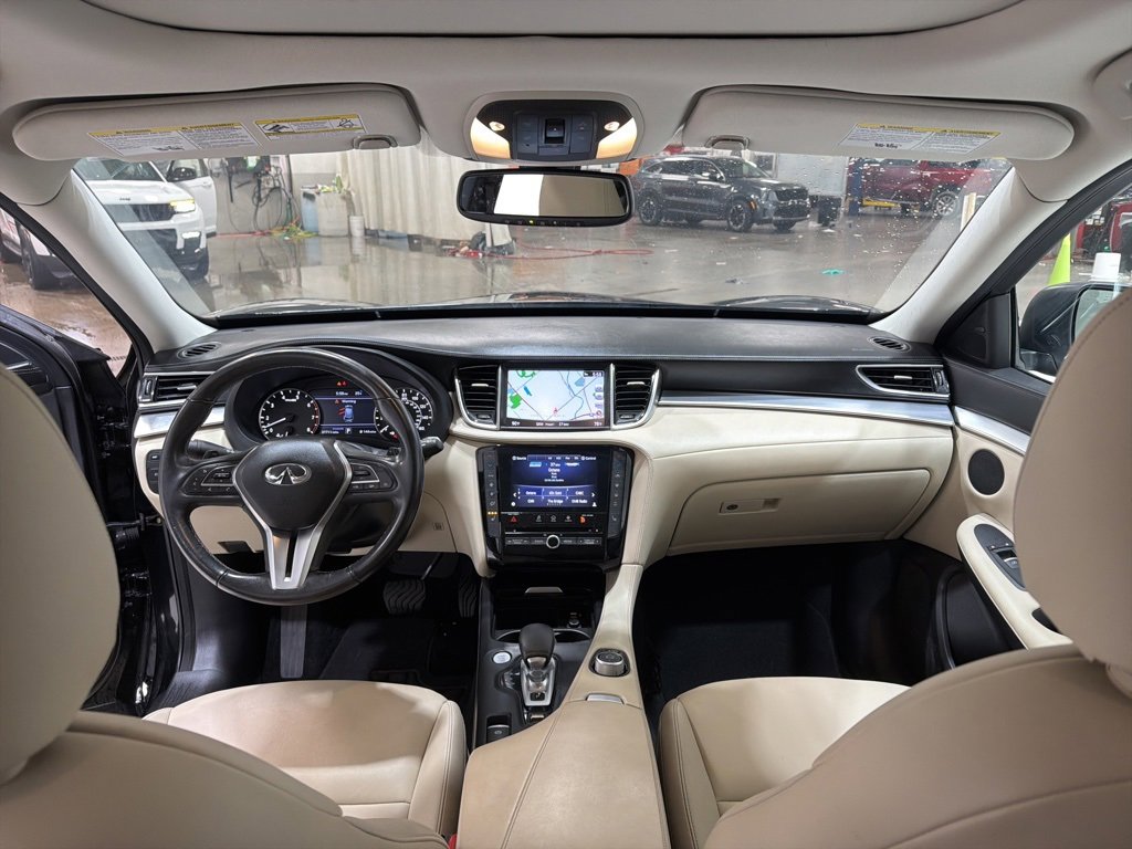 Used 2019 INFINITI QX50 Luxe w/ Navigation Package image 23