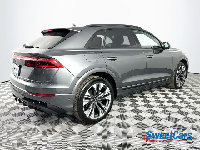 Used 2025 Audi Q8 Prestige AWD/4WD image 7