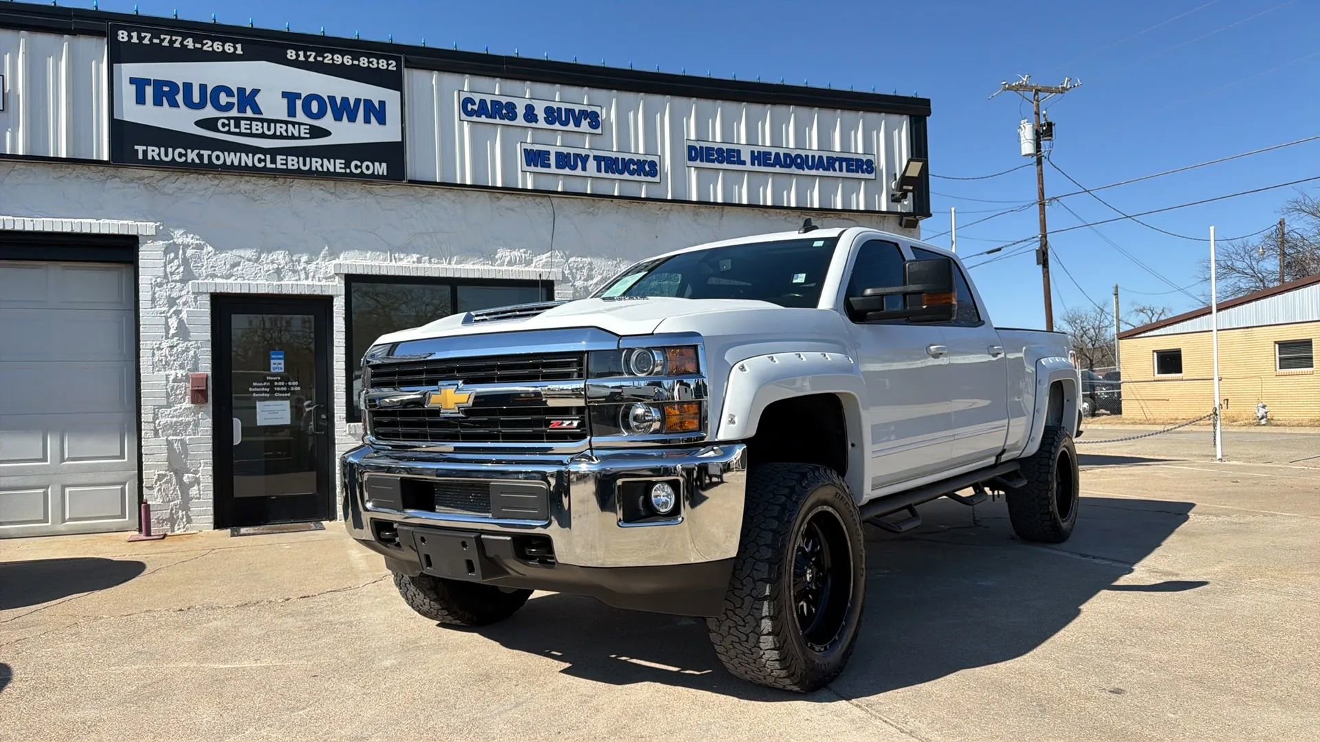 Used 2017 Chevrolet Silverado 2500 LT w/ Z71 Package, Off-Road image 1