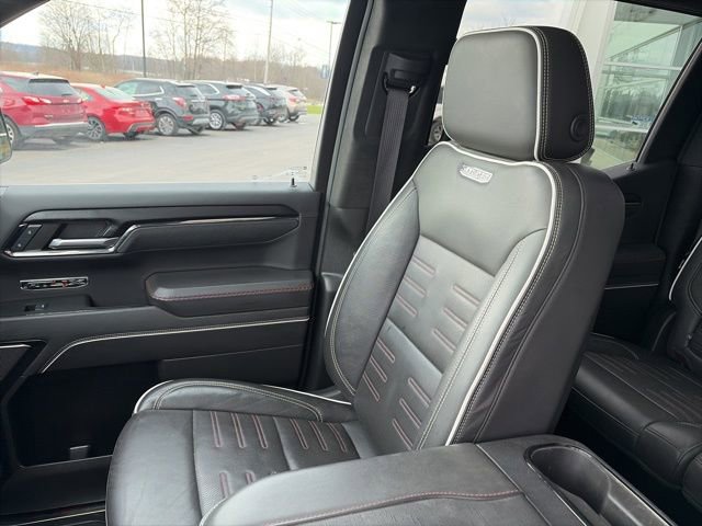 Used 2024 GMC Sierra 1500 AT4X AWD/4WD image 34