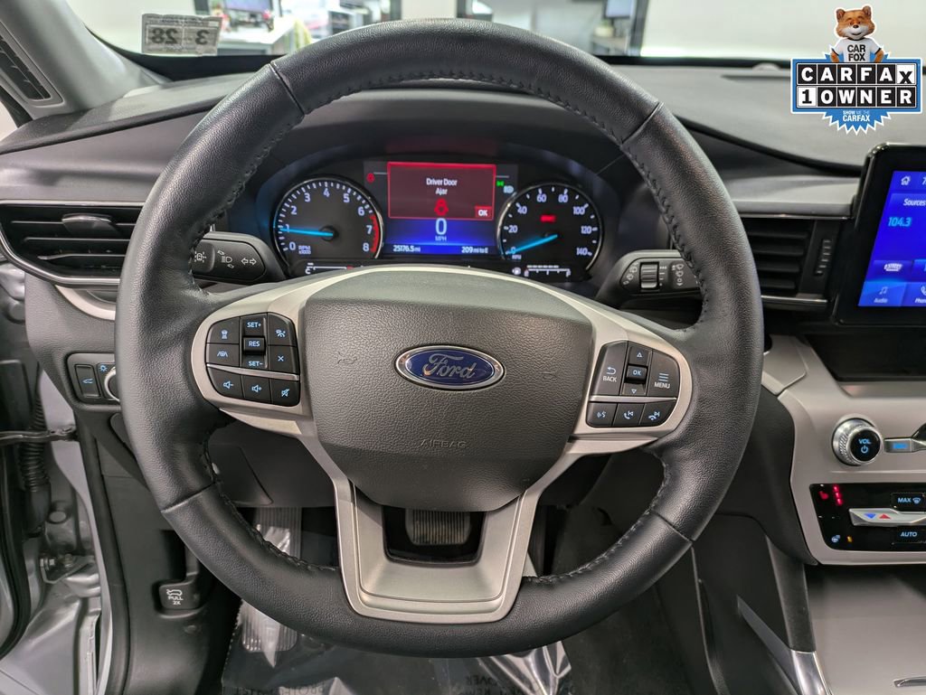 Used 2022 Ford Explorer XLT w/ Equipment Group 202A image 22