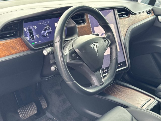 Used 2020 Tesla Model X Long Range AWD/4WD image 20