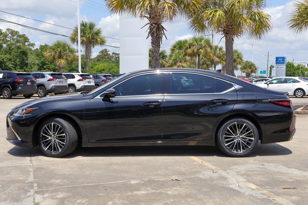 Used 2023 Lexus ES 350 w/ Premium Package FWD image 27