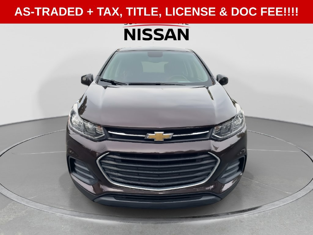 Used 2020 Chevrolet Trax LS FWD image 2