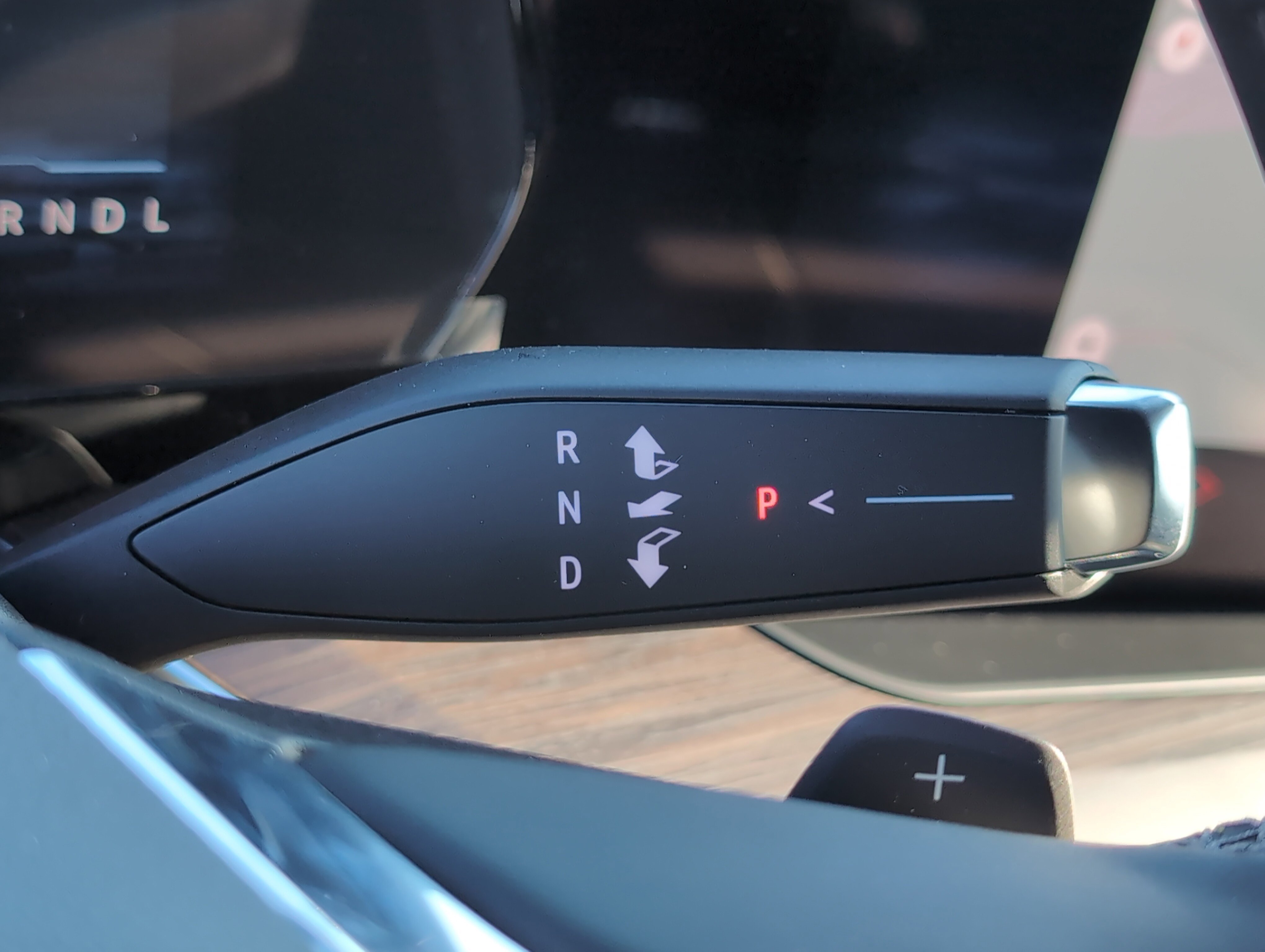 New 2025 Chevrolet Suburban Premier w/ Sun And Tow Package image 19