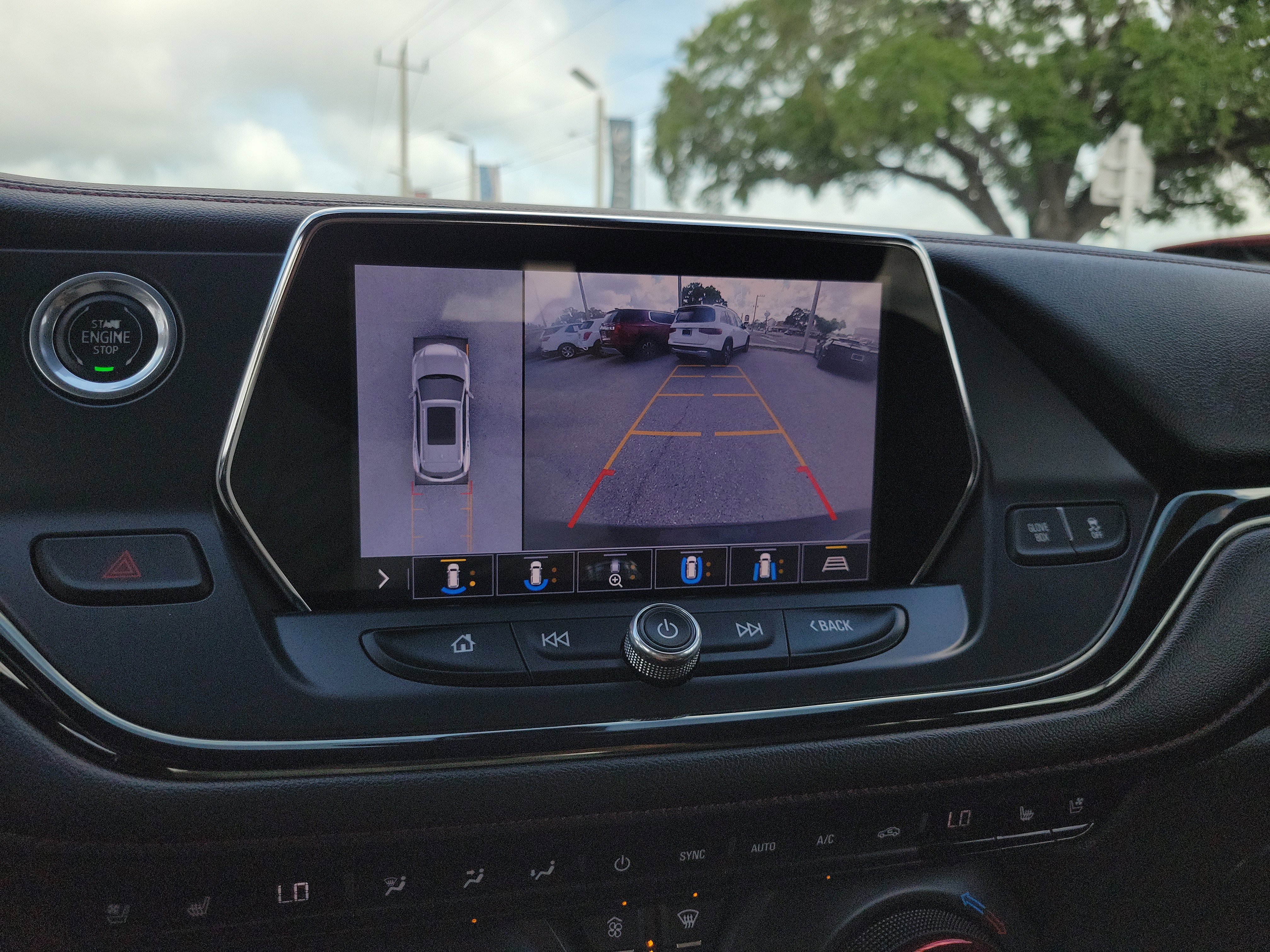 Certified 2019 Chevrolet Blazer RS FWD image 24