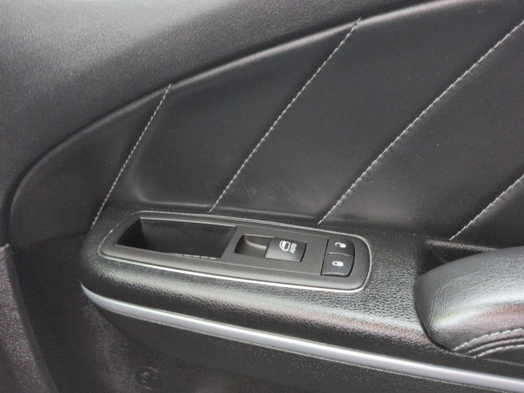 Used 2023 Dodge Charger R/T w/ Plus Group RWD image 23